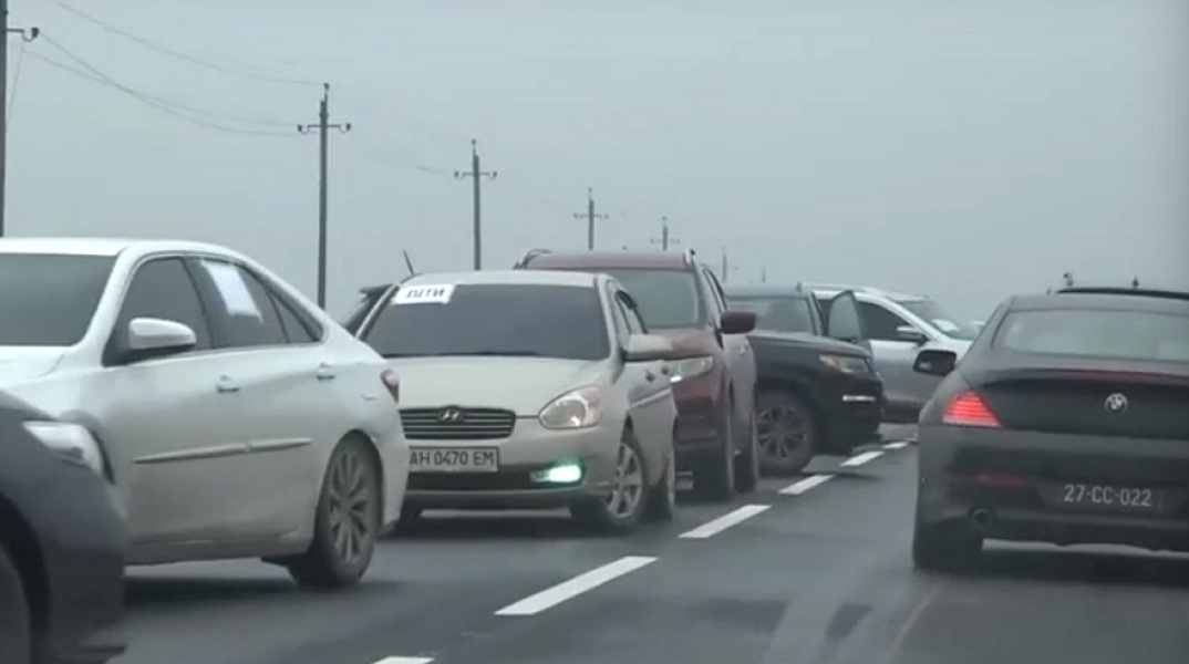 Το κομβόι των Ελλήνων από τη Μαριούπολη έφτασε στη Μολδαβία