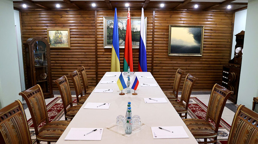 Διαπραγματεύσεις στη Λευκορωσία ανάμεσα σε Ρωσία και Ουκρανία