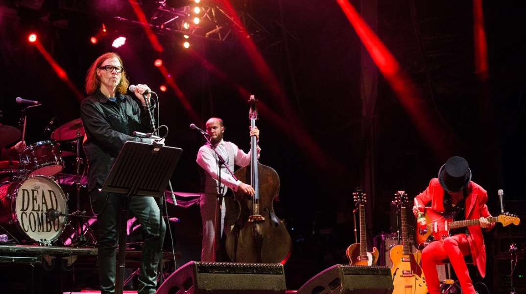 Στιγμιότυπο από συναυλία του Mark Lanegan