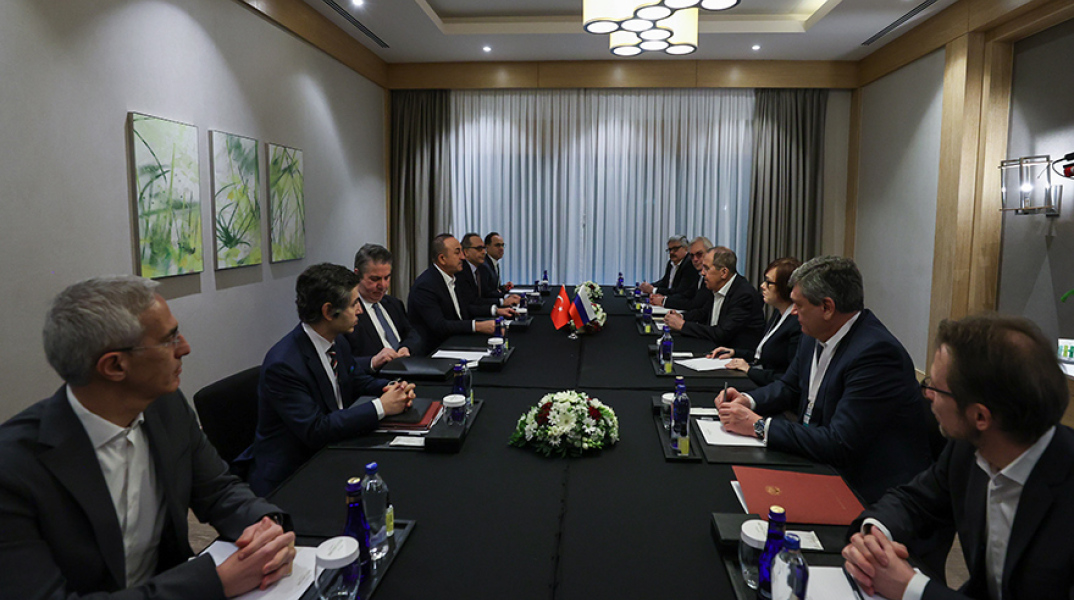 Πόλεμος στην Ουκρανία: Σε εξέλιξη η συνάντηση Λαβρόφ-Κουλέμπα στην Τουρκία