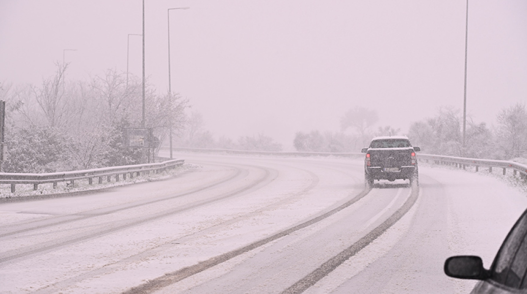 Χιόνια στην Εθνική Οδό