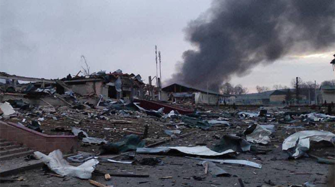 Πόλεμος στην Ουκρανία: Η Ρωσία βομβάρδισε στρατιωτική βάση