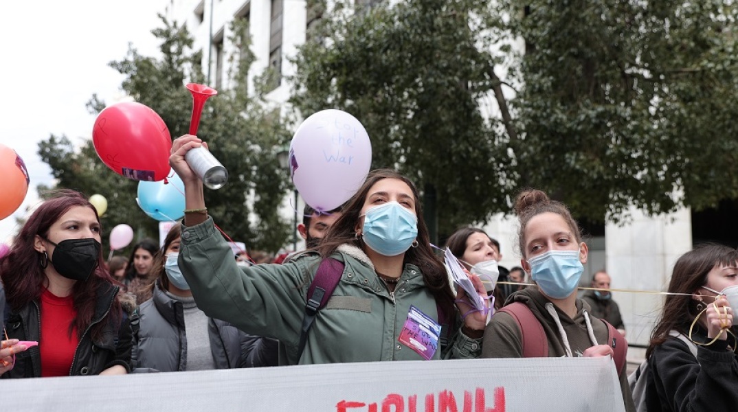 Αντιπολεμικό συλλαλητήριο στο κέντρο της Αθήνας