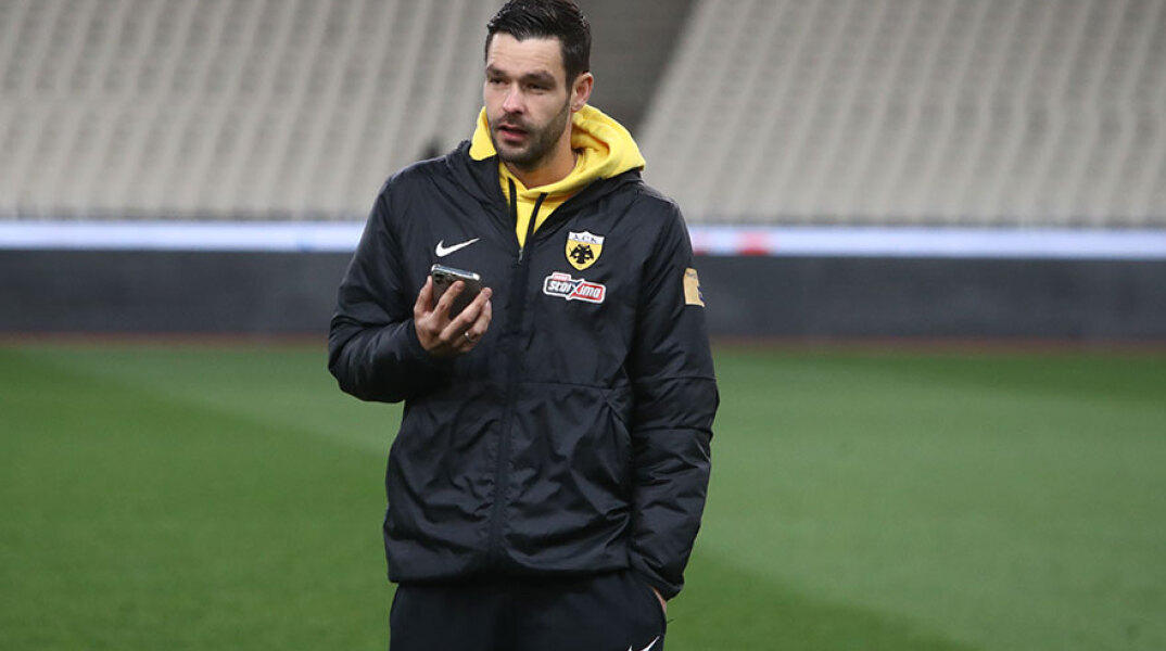 Ο Εβγέν Σάκχοφ, ποδοσφαιριστής της ΑΕΚ