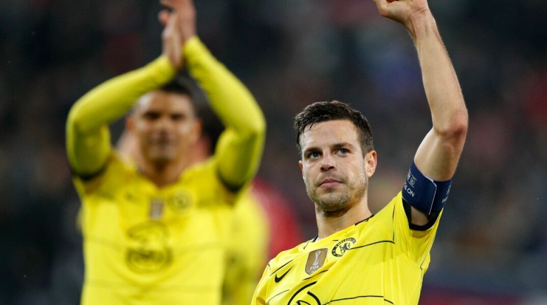 Οι παίκτες της Τσέλσι πανηγυρίζουν τη νίκη κόντρα στη Λιλ