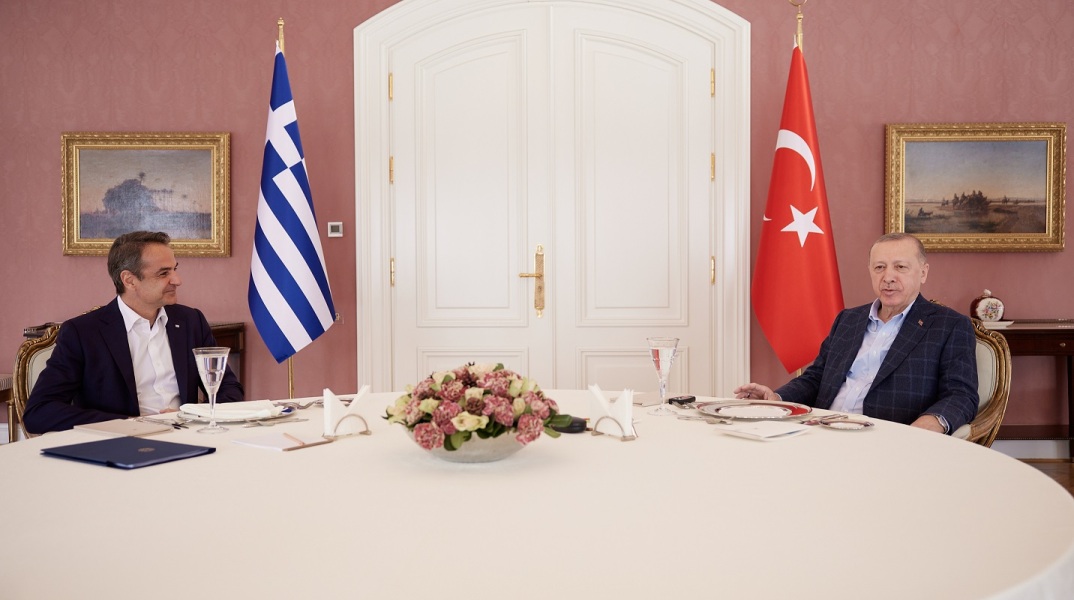 Συνάντηση του πρωθυπουργού, Κυριάκου Μητσοτάκη με τον πρόεδρο της Τουρκίας, Ρετζέπ Ταγίπ Ερντογάν στην Κωνσταντινούπολη