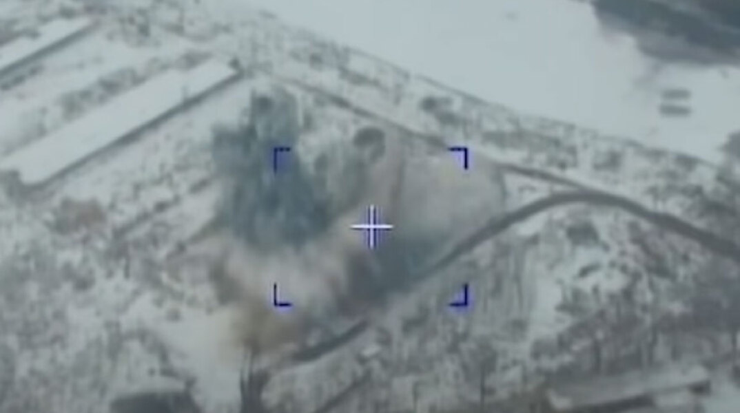 Υπερηχητικός πύραυλος διαλύει στρατιωτική αποθήκη στην Ουκρανία