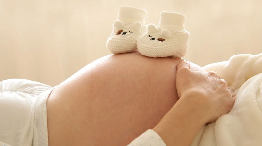 Επικίνδυνος ο κορωνοϊός για τις έγκυες, σύμφωνα με νέα αμερικανική μελέτη