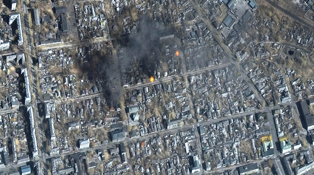 Πόλεμος στην Ουκρανία: Εικόνες καταστροφής στη Μαριούπολη