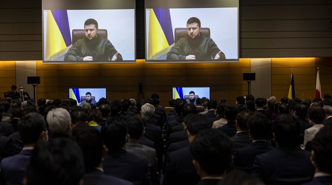 Ζελένσκι: Είμαι ευγνώμων στον Έλληνα υπουργό Εξωτερικών