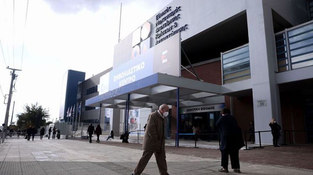 Πλεύρης για κορονοϊό: Άρση μέτρων μέχρι τέλη Αυγούστου και το φθινόπωρο πιθανόν νέα έξαρση