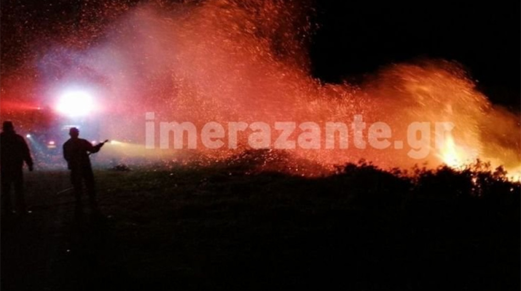 Σε εξέλιξη φωτιά στη Ζάκυνθο