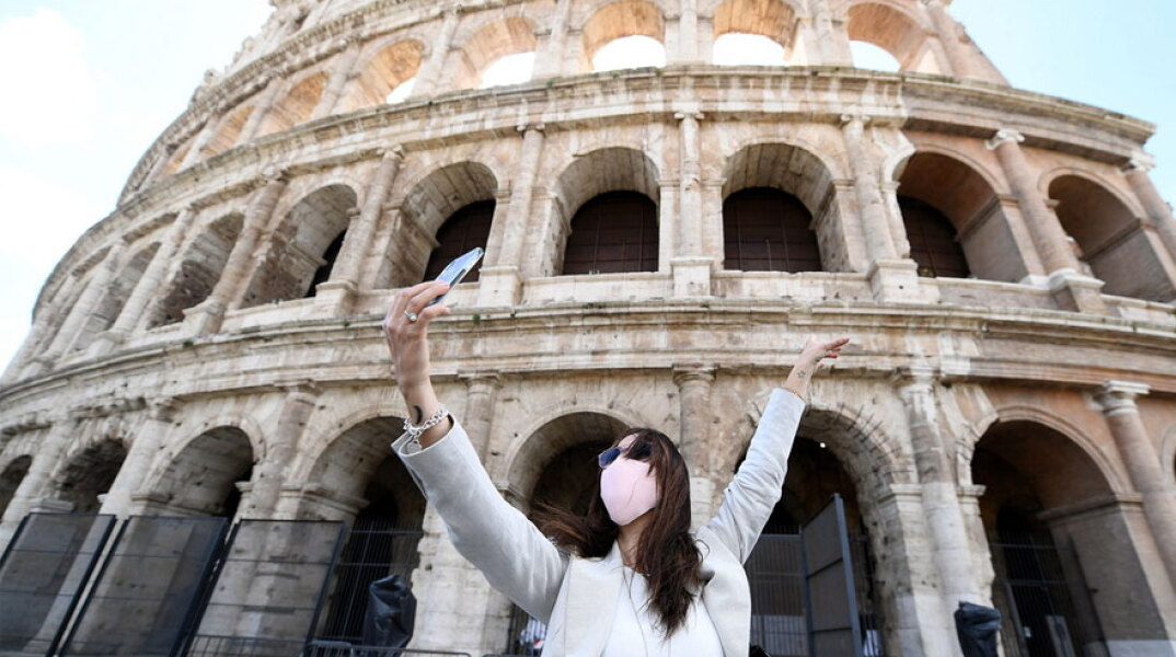 Το πιστοποιητικό εμβολιασμού παύει να ισχύει για την είσοδο σε εστίαση και καταστήματα