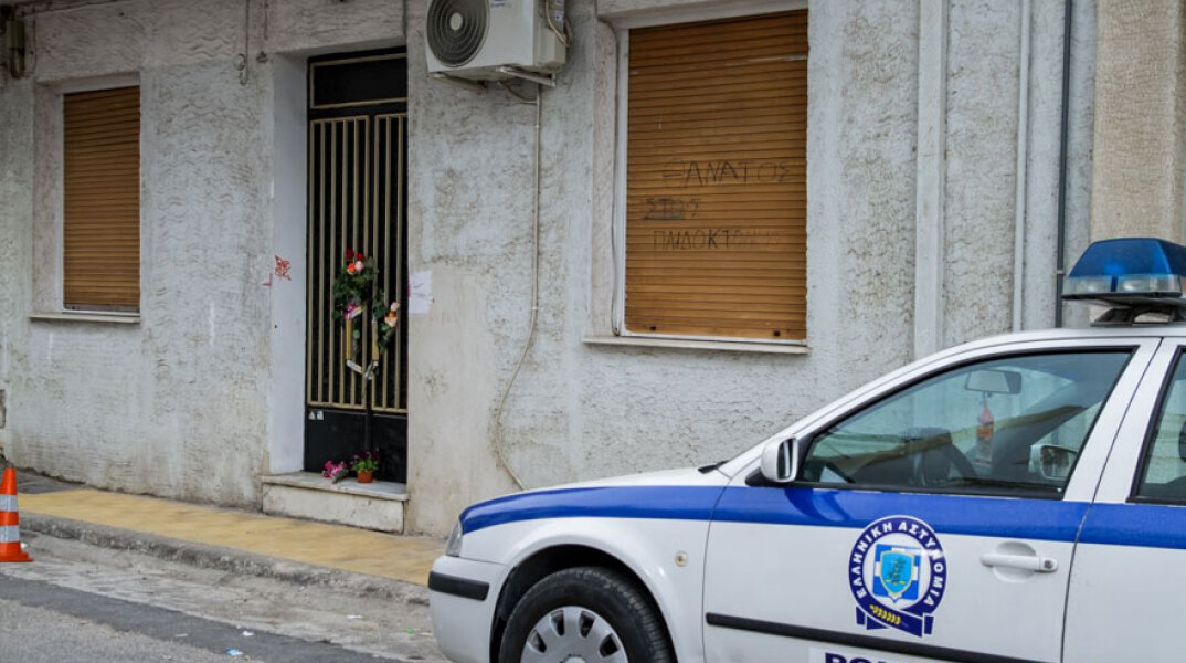 Το σπίτι όπου συνελήφθη η Ρούλα Πισπιρίγκου στην Πάτρα για τον θάνατο της Τζωρτζίνας