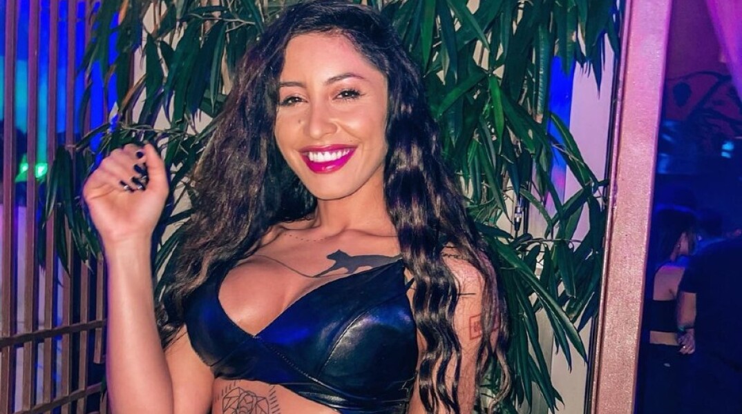 H influencer Σίσσυ Ζουρνατζή