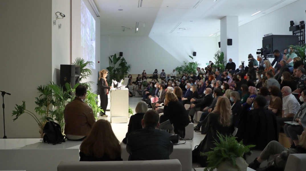 ΕΜΣΤ, η Κατερίνα Γρέγου παρουσιάζει το πρόγραμμά της για το μουσείο