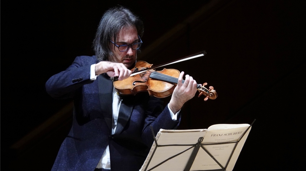 Λεωνίδας Καβάκος, συναυλία για την Ουκρανία στο Μέγαρο Μουσικής