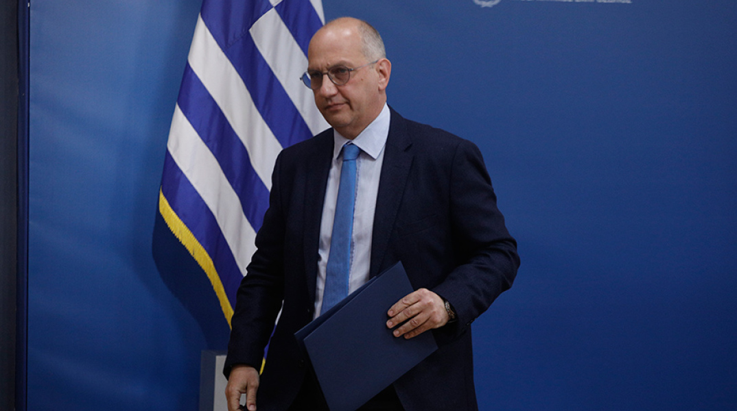 Ο κυβερνητικός εκπρόσωπος Γιάννης Οικονόμου