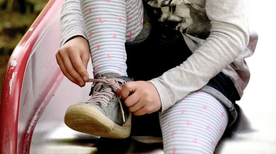 Με καμένα χέρια πήγαινε σχολείο η 10χρονη στη Νέα Σμύρνη