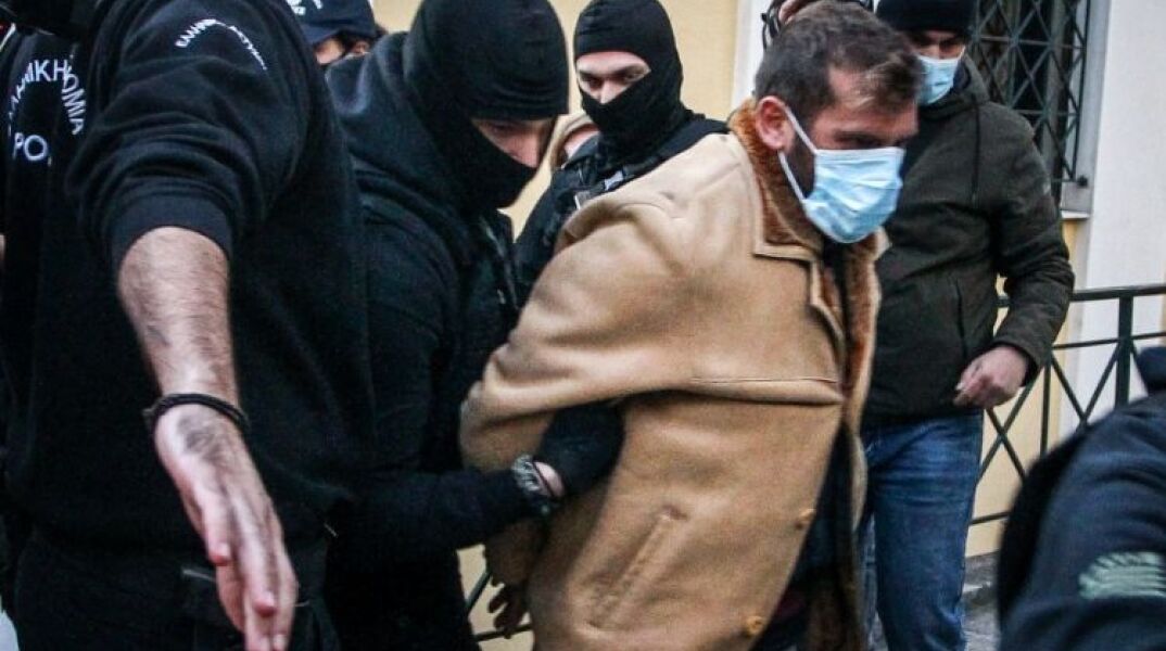 Ο προπονητής ιστιοπλοΐας που κατηγορείται για τον βιασμό ανήλικης αθλήτριας