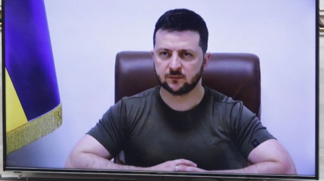 Ομιλία Ζελένσκι στην Βουλή, αντιδράσεις από το βίντεο Αζόφ