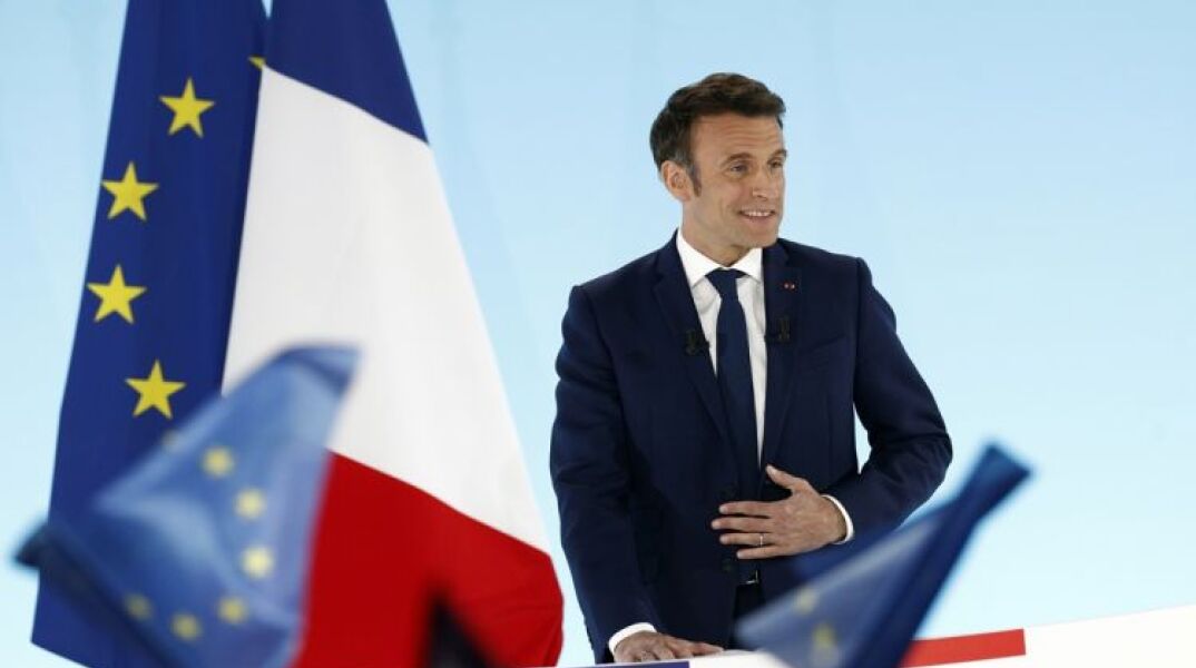 Εμανουέλ Μακρόν © EPA / YOAN VALAT  