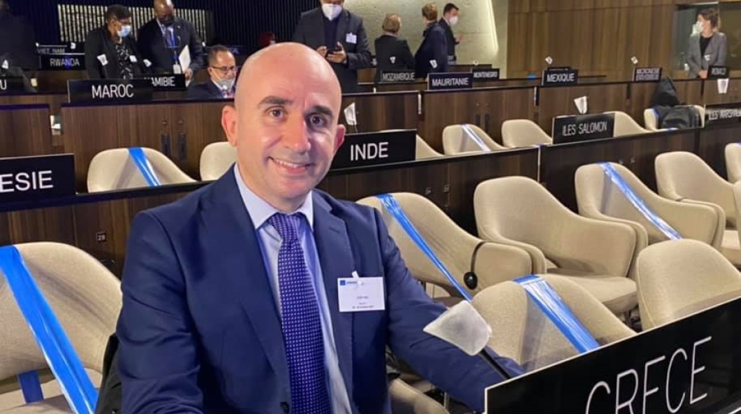 Γρηγόρης Λέων