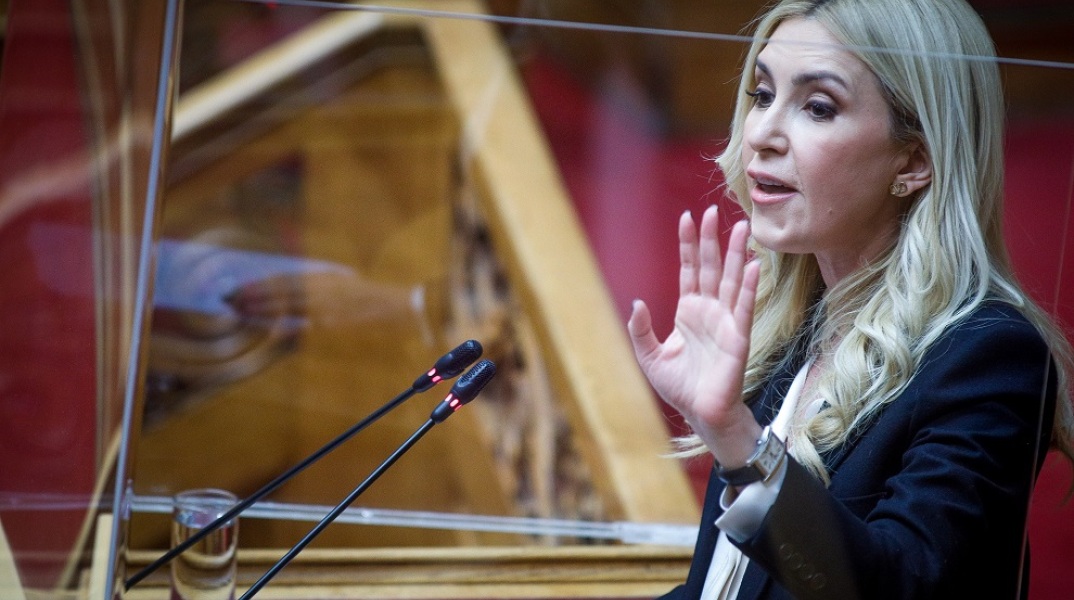 ΣΥΖΗΤΗΣΗ ΣΤΗΝ ΟΛΟΜΕΛΕΙΑ ΤΗΣ ΒΟΥΛΗΣ ΑΙΤΗΣΕΩΝ ΑΡΣΗΣ ΑΣΥΛΙΑΣ ΒΟΥΛΕΥΤΩΝ (ΚΟΝΤΑΡΙΝΗΣ ΓΙΩΡΓΟΣ EUROKINISSI)