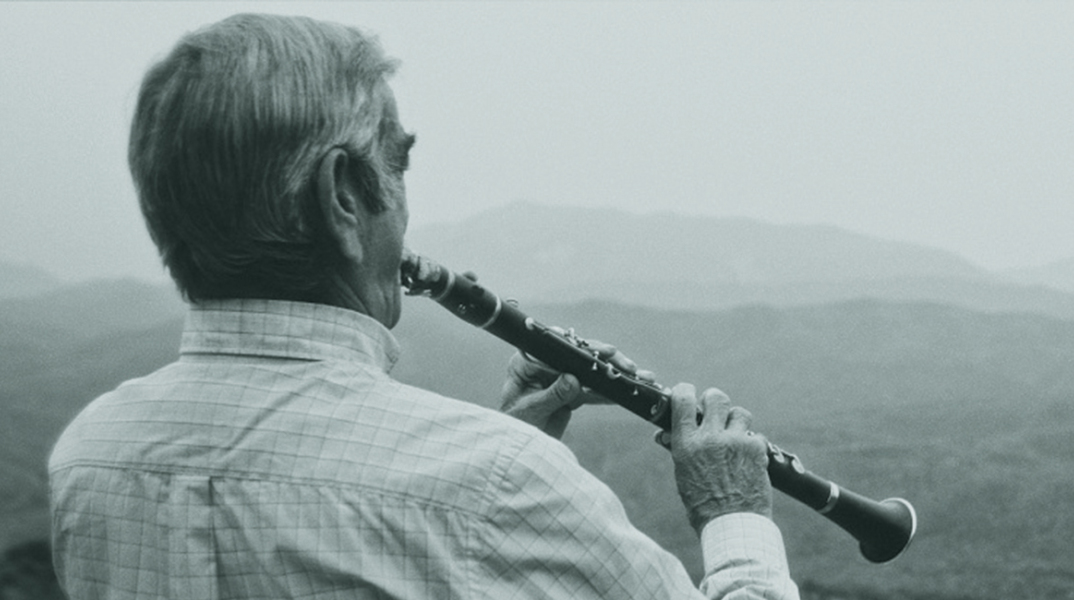 «Ενθύμιον» που σκηνοθετεί ο Νίκος Ζιώγας, σε σενάριο των Νίκου Ζιώγα, Μίμη Χρυσομάλλη