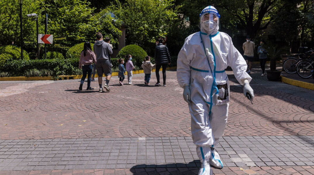 Σκληρά μέτρα για τον κορωνοϊό στη Σαγκάη με αυστηρό lockdown