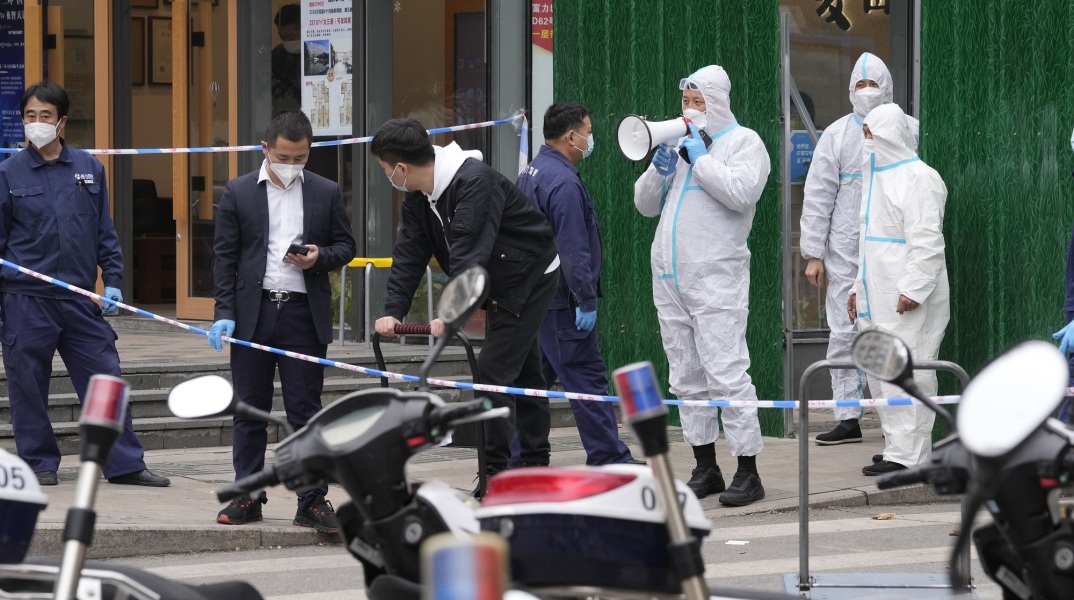 Σαγκάη: Αυξάνεται ο αριθμός των θανάτων λόγω κορονοϊού παρά το lockdown