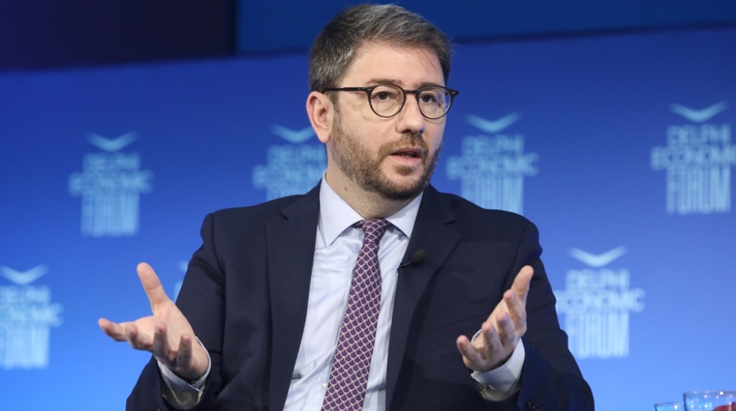 Ο πρόεδρος του ΠΑΣΟΚ - ΚΙΝΑΛ, Νίκος Ανδρουλάκης, στο Οικονομικό Φόρουμ των Δελφών