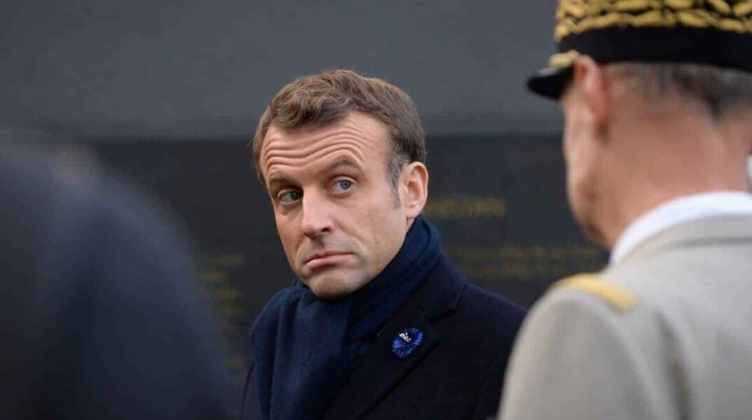 Απόλυτο φαβορί ο Μακρόν στον δεύτερο γύρο των γαλλικών εκλογών, σύμφωνα με τα γραφεία στοιχημάτων στη Βρετανία
