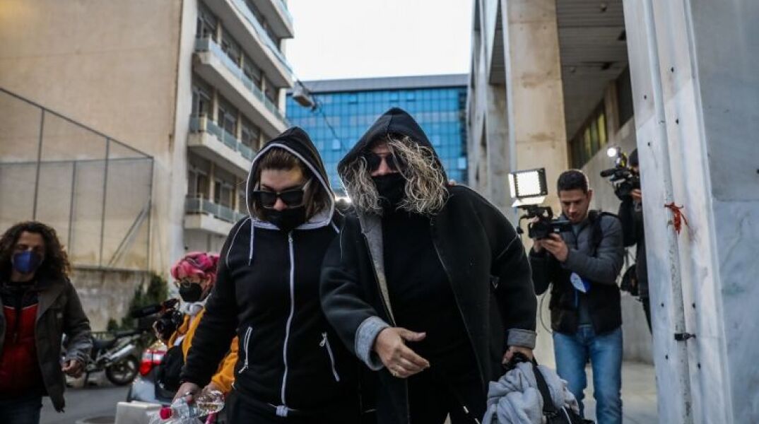 Ρούλα Πισπιρίγκου: Η μητέρα της πουλάει το σπίτι της λόγω εξόδων