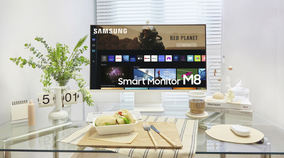 Το μυστικό της επιτυχίας του Smart Monitor M8 της Samsung κρύβεται στον κομψό σχεδιασμό και τα νέα χαρακτηριστικά που κάνουν την καθημερινότητα ακόμη πιο smart.