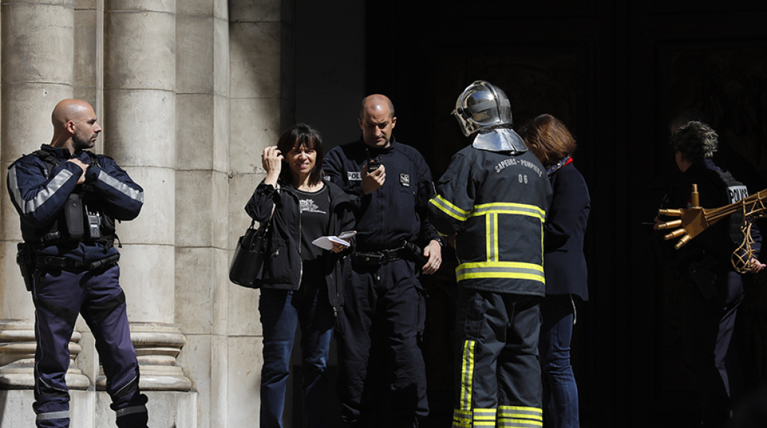 Γαλλία: Επίθεση με μαχαίρι κατά ιερέα σε ναό στη Νίκαια