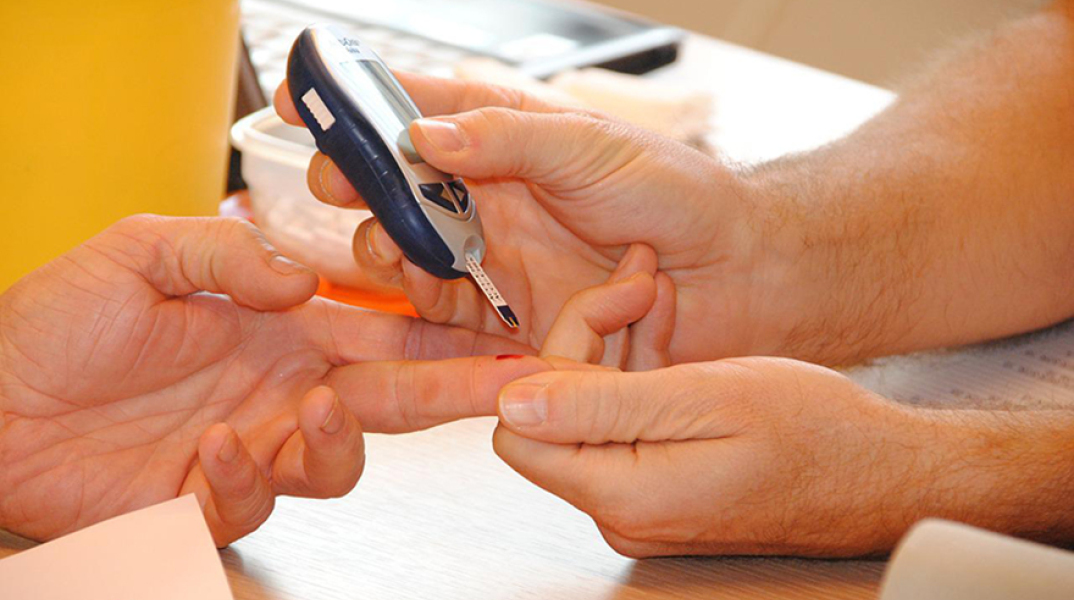 Διαβήτης: Μέτρηση της συγκέντρωσης του σακχάρου στο αίμα