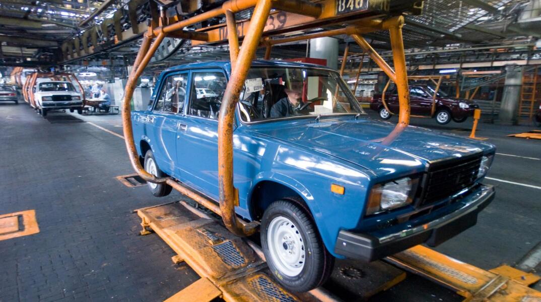 lada_cars_production_1_1.jpg