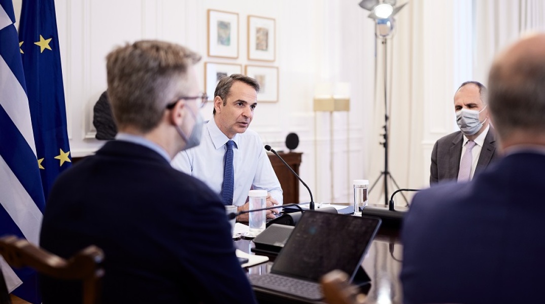 Μήνυμα Μητσοτάκη σε υπουργούς: Περισσότερη δουλειά, αλλιώς να σας απαλλάξω 