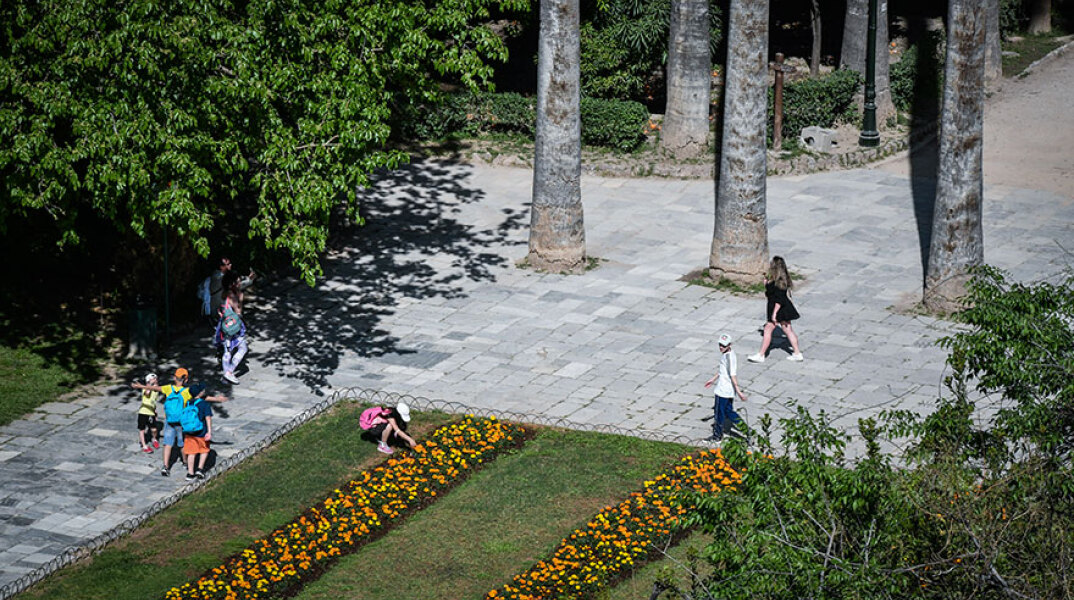 Τα κρούσματα κορωνοϊού σήμερα Σάββατο (30/4) ανακοίνωσε ο ΕΟΔΥ