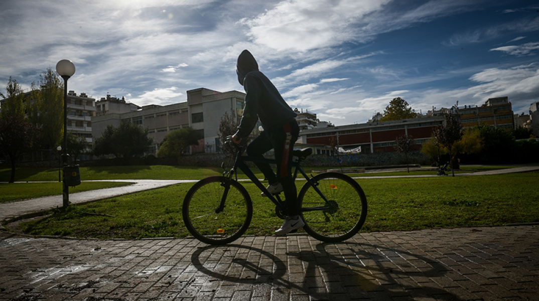 Την κατανομή για τα κρούσματα σήμερα Κυριακή (01/05) ανακοίνωσε ο ΕΟΔΥ