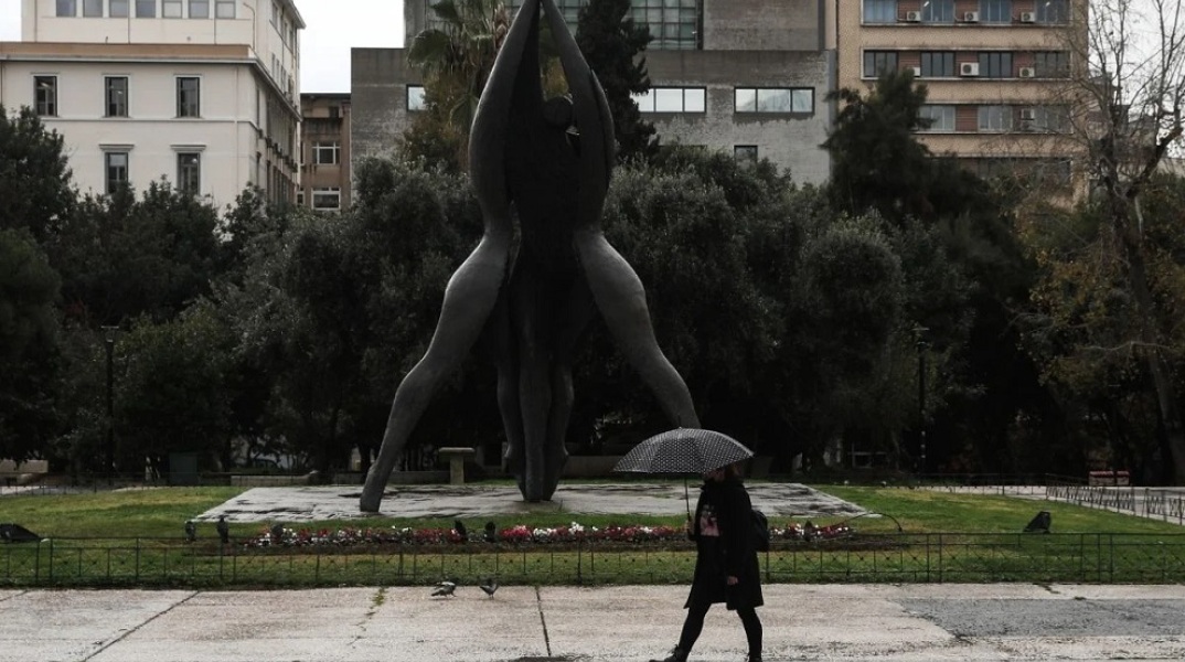 Καιρός αύριο: Βροχή σε Αττική, Θεσσαλονίκη – 8 μποφόρ στα πελάγη