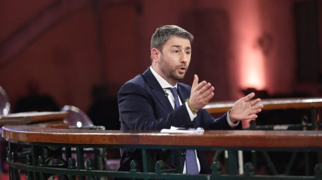 Ανδρουλάκης: Να πληρώσουν όσοι έβγαλαν μεγάλα κέρδη από την ενεργειακή κρίση