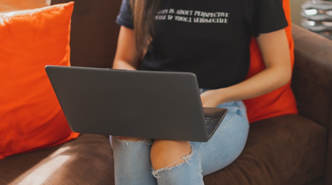 Γυναίκες μόλις το 25% των θέσεων εργασίας στον τομέα της τεχνολογίας