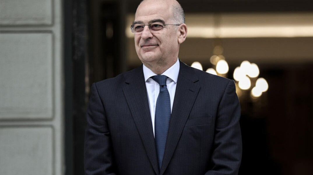 Ο Νίκος Δένδιας, υπουργός Εξωτερικών, ανακοίνωσε ότι η ελληνική πρεσβεία στο Κίεβο άνοιξε ξανά