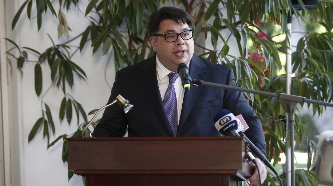 ΣΥΝΑΝΤΗΣΗ ΥΠΕΞ ΝΙΚΟΥ ΔΕΝΔΙΑ ΜΕ ΤΟΝ ΝΕΟ ΠΡΕΣΒΗ ΤΩΝ ΗΠΑ GEORGE TSUNIS (ΓΡ. ΤΥΠΟΥ ΥΠ. ΕΞΩΤΕΡΙΚΩΝ/EUROKINISSI)