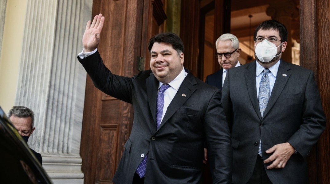 Τζορτζ Τσούνης: Ο νέος πρέσβης στην Ελλάδα στο Προεδρικό Μέγαρο