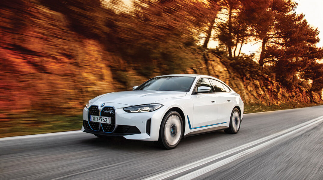 Φωτογραφία της νέας BMW i4.