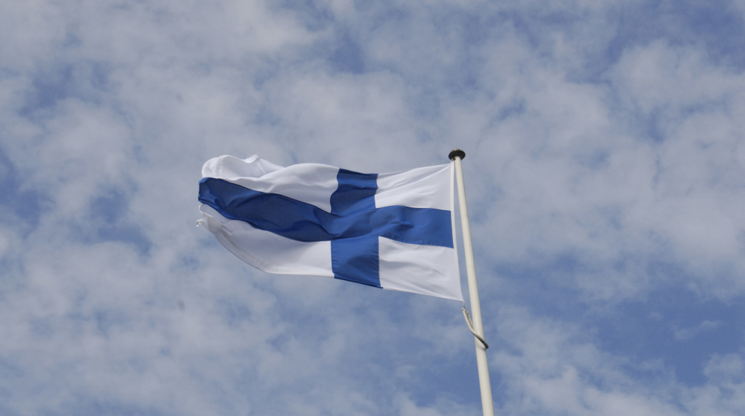 Φινλανδική σημαία