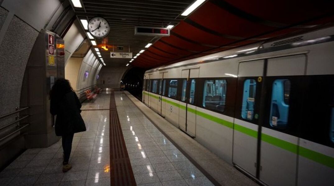 Τηλεφώνημα για βόμβα στο Μετρό του Αιγάλεω – Εκκενώθηκε ο σταθμός